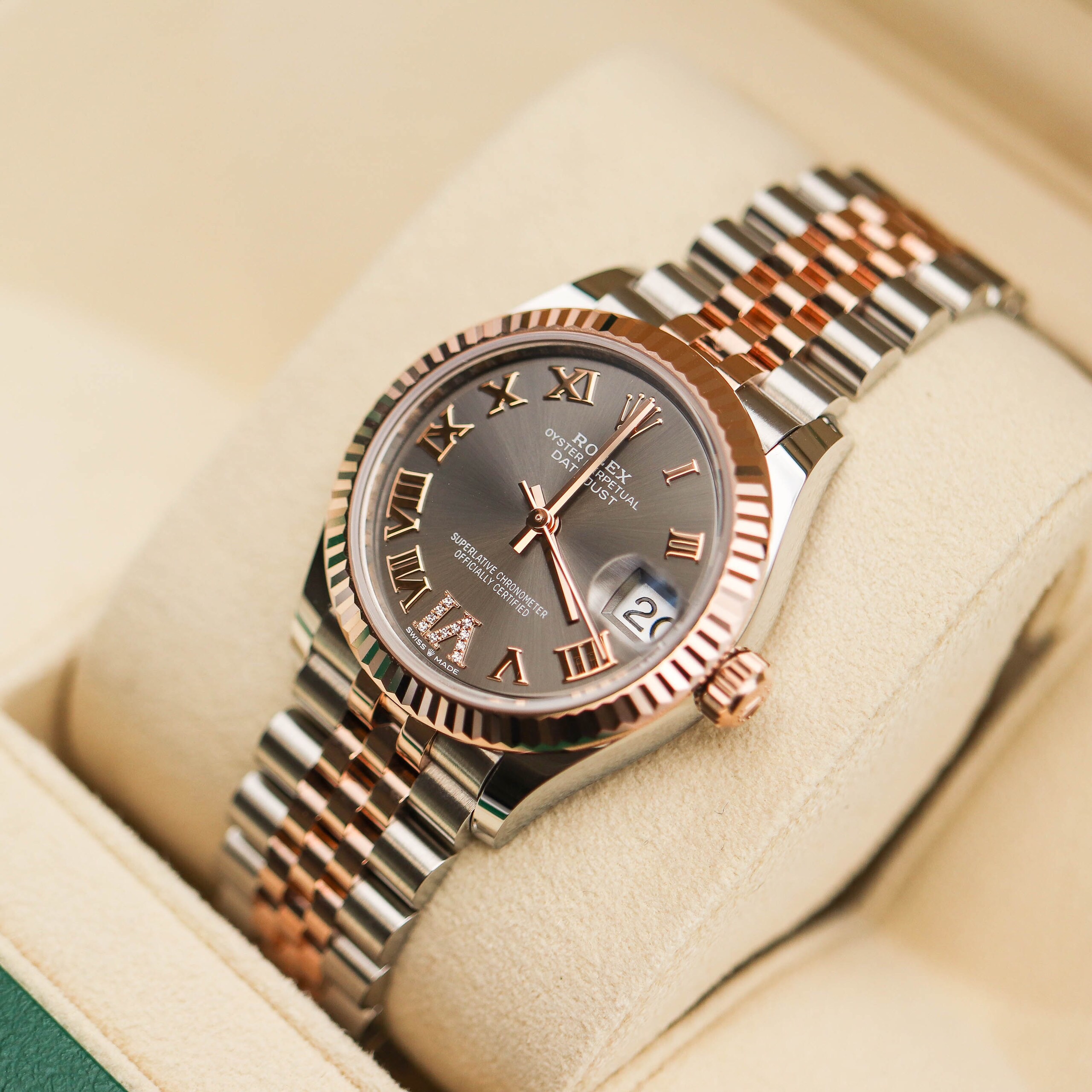 ĐỒNG HỒ ROLEX DATEJUST 278271 RHODIUM DIAL 31MM
